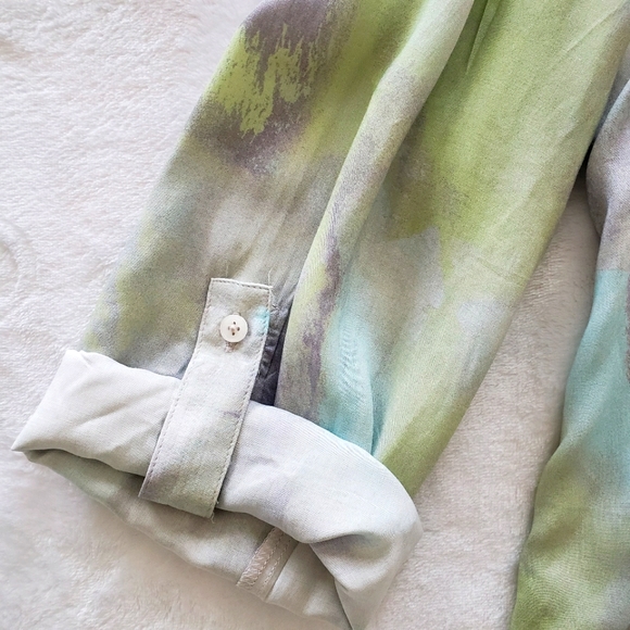 B NEW YORK Paint Splash Long Sleeve Pastel V-Neck Tunic Top--NWT--M - Picture 2 of 15